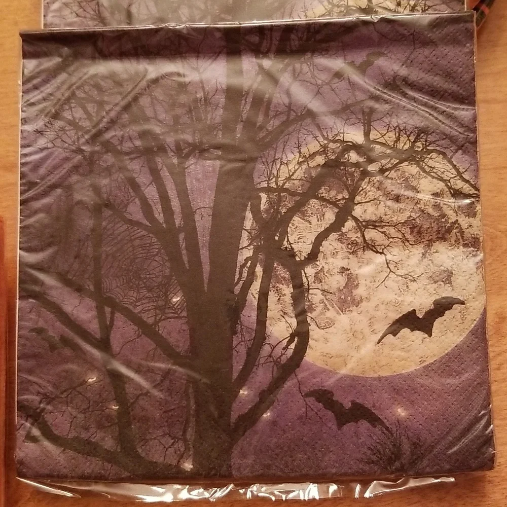 👻VINTAGE THROW BACK HALLOWEEN PAPER PLATES & NAPKINS 🎃